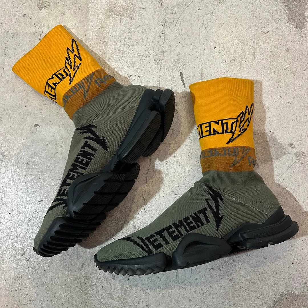 VETEMENTS × Reebok Demna Gvasalia Sock Runner "Olive/Yellow" (US10 / B Rank)